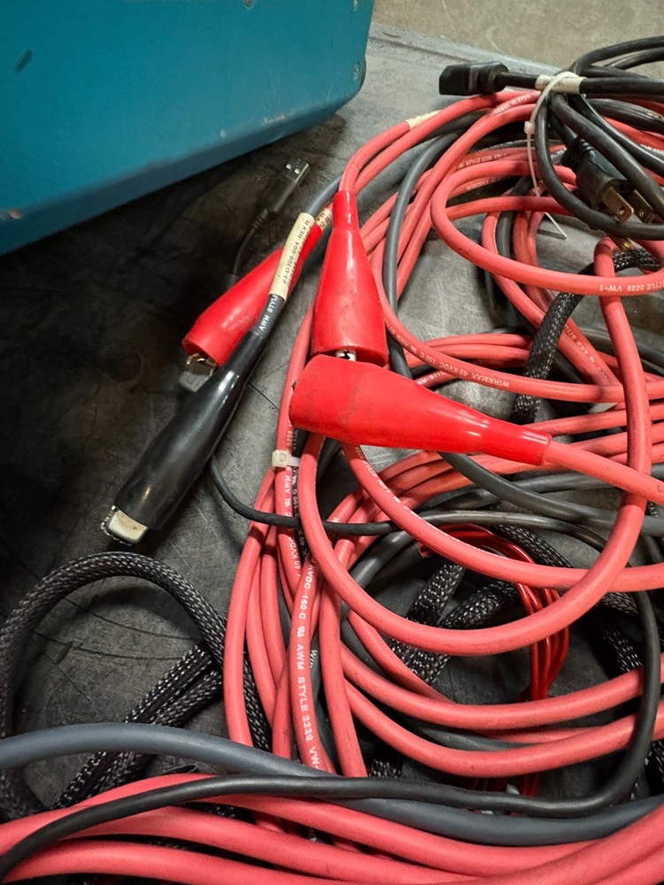 MEGGER BAKER SKF AWAIV-12 STATIC MOTOR ANALYZER