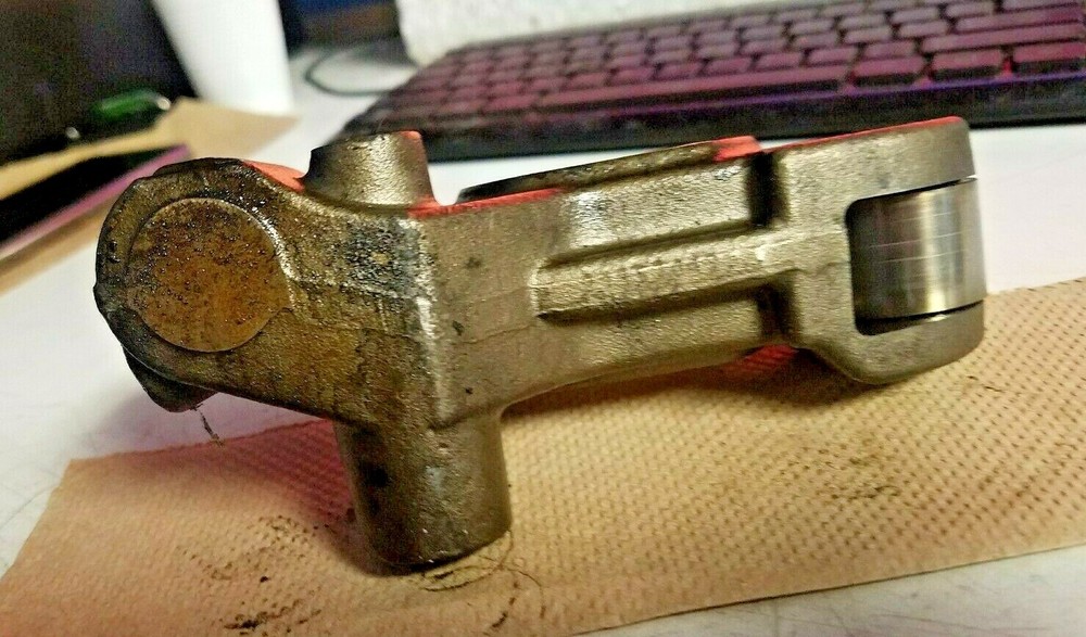 VOLVO ROCKER ARM 21357013