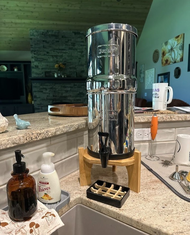 Berkey Water Filter System with Premium Boroux Foundation Black Filters
