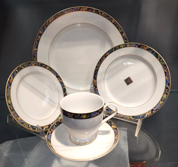 GORHAM CHINA Tristan Gold 5 PC Place Setting