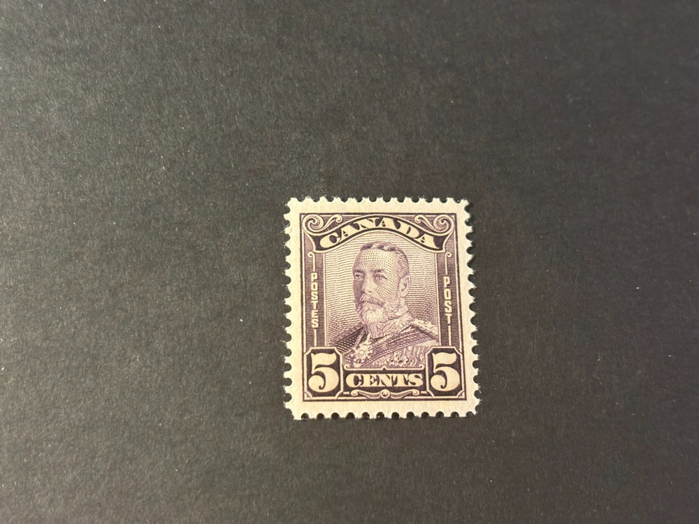 153 Mint NH VF, Five-Cent Scroll - CV $40.00 (CA0196)