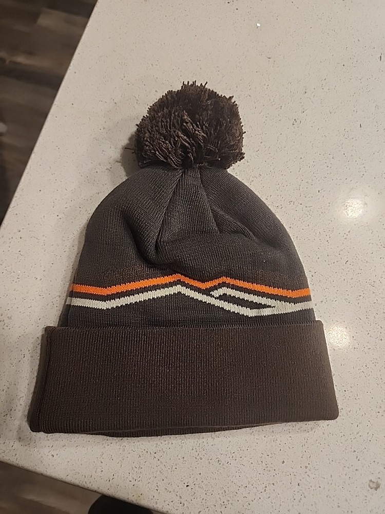 JEEP BEANIE CAP/HAT BROWN Stripe Pom Soft