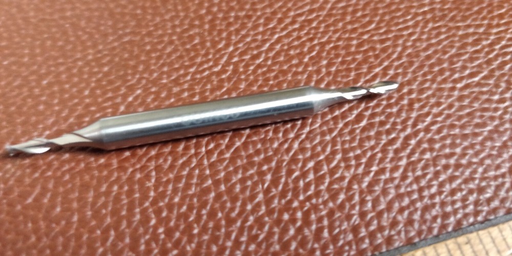 QUINCO 5/64" End mIll 2 flutes USA DOUBL END