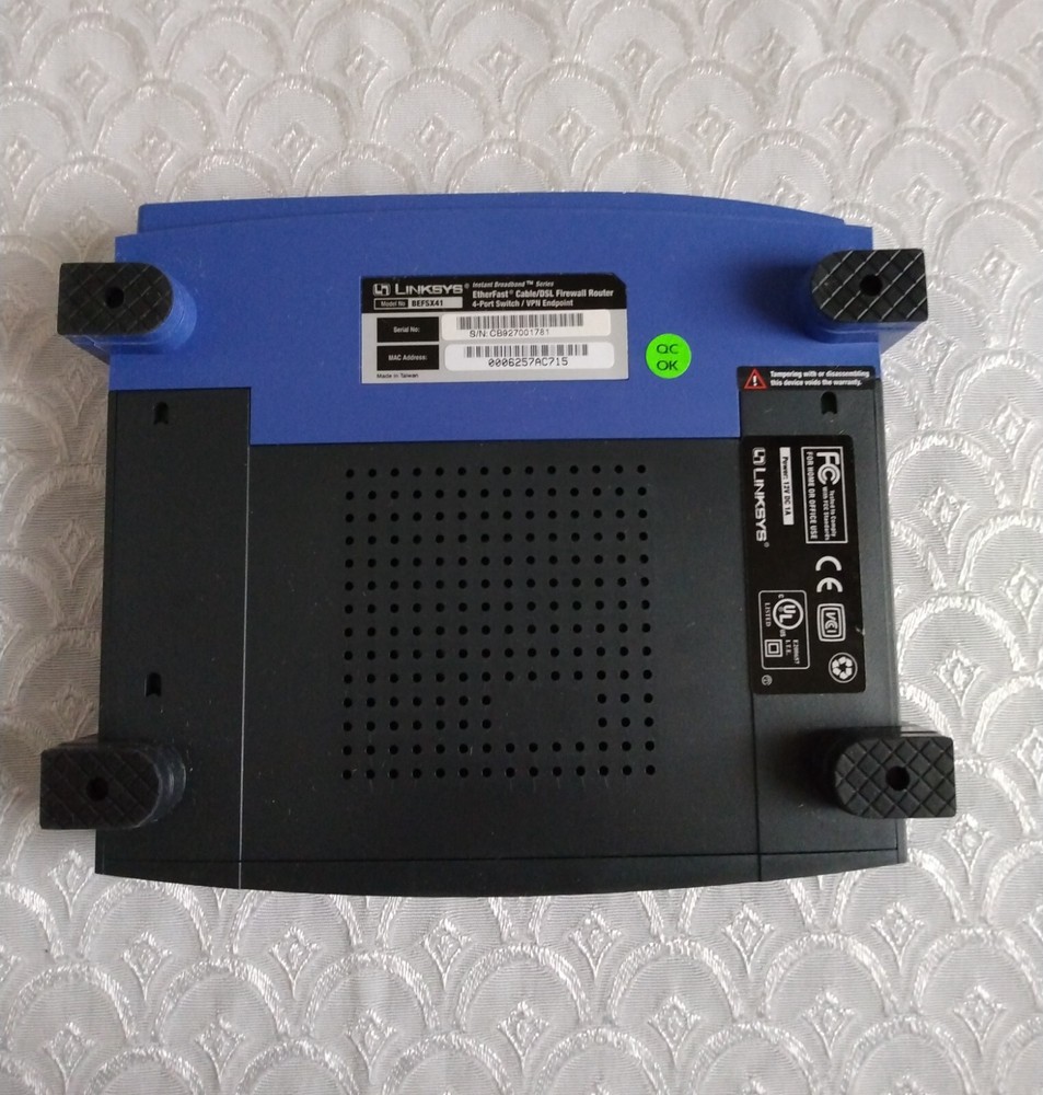 Linksys Instant Broadband Series EtherFast Cable / DSL Firewall Router UNUSED