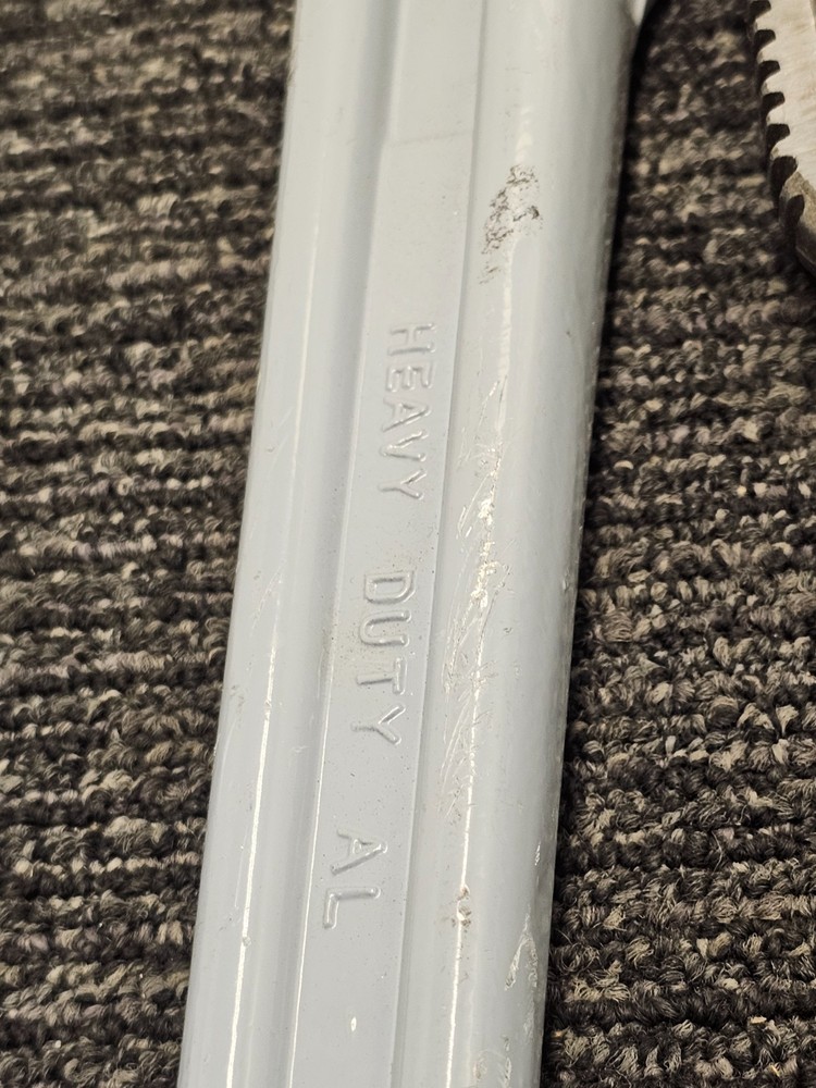 Adjustable Jaw Pipe Wrench 24" Size 21' Length Closed