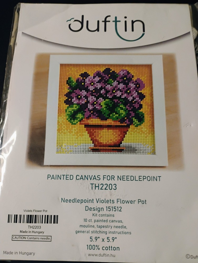 Duftin Painted Canvas For Needlepoint TH2203