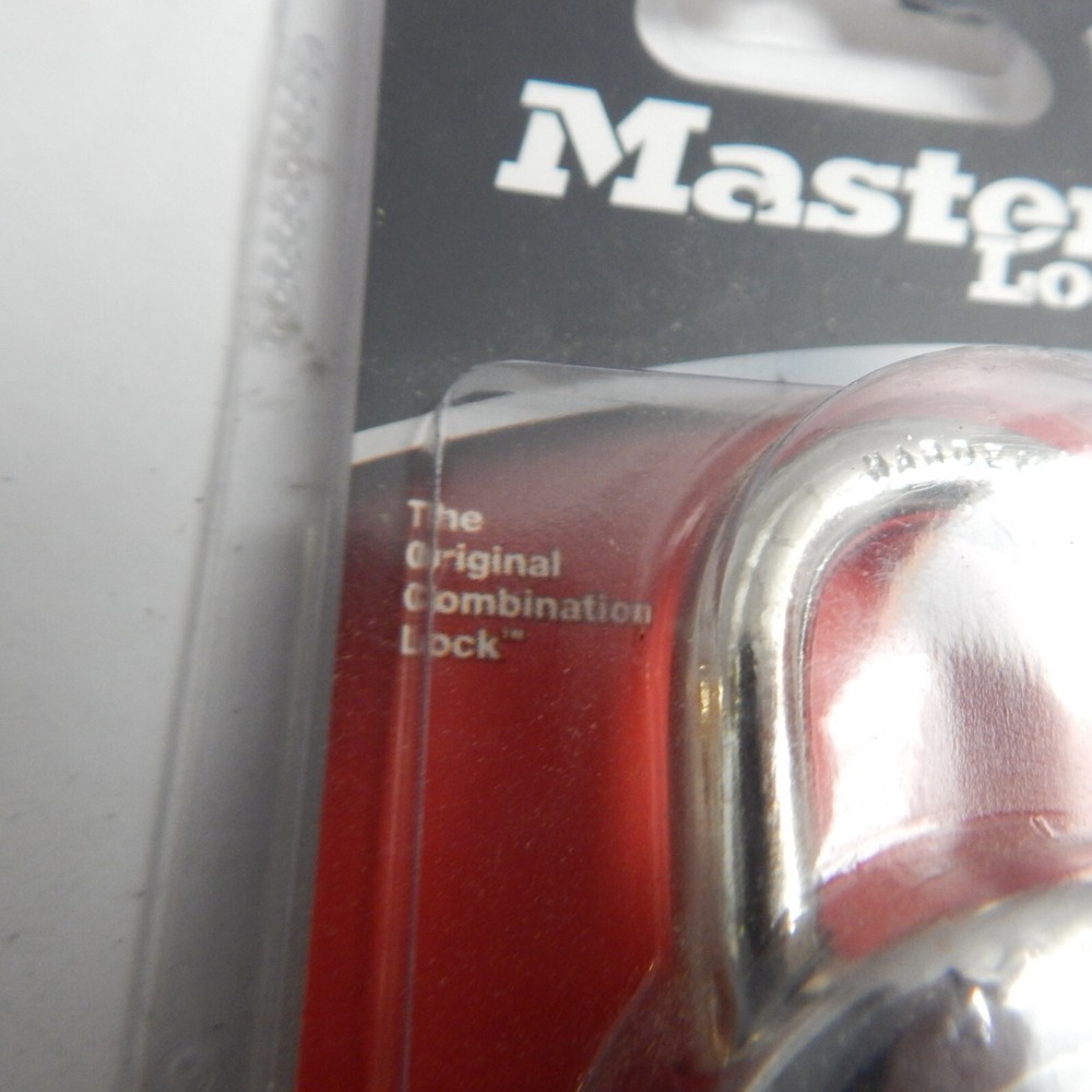 NEW MASTER 3/4" COMBINATION PADLOCK 1500D Tough Under Fire