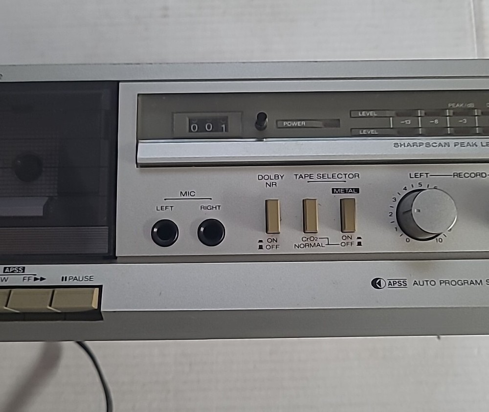 Sharp Stereo Cassette Deck RT-12 Dolby Metal Auto Program & Auto Stop