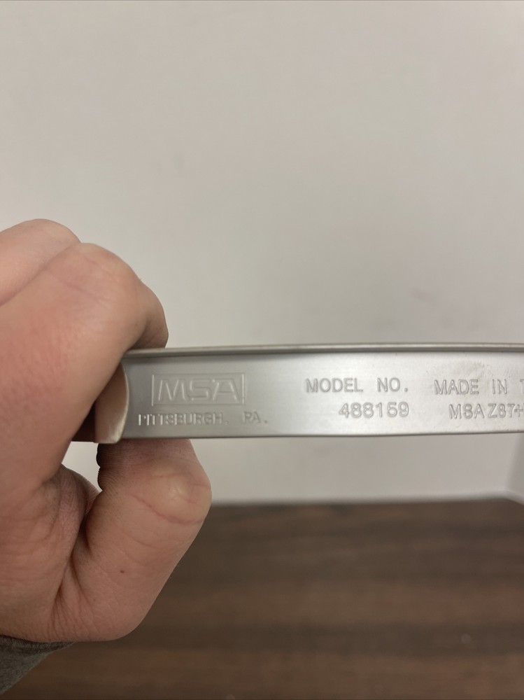 MSA P/N 488159 Face shield Hat Frame Defender