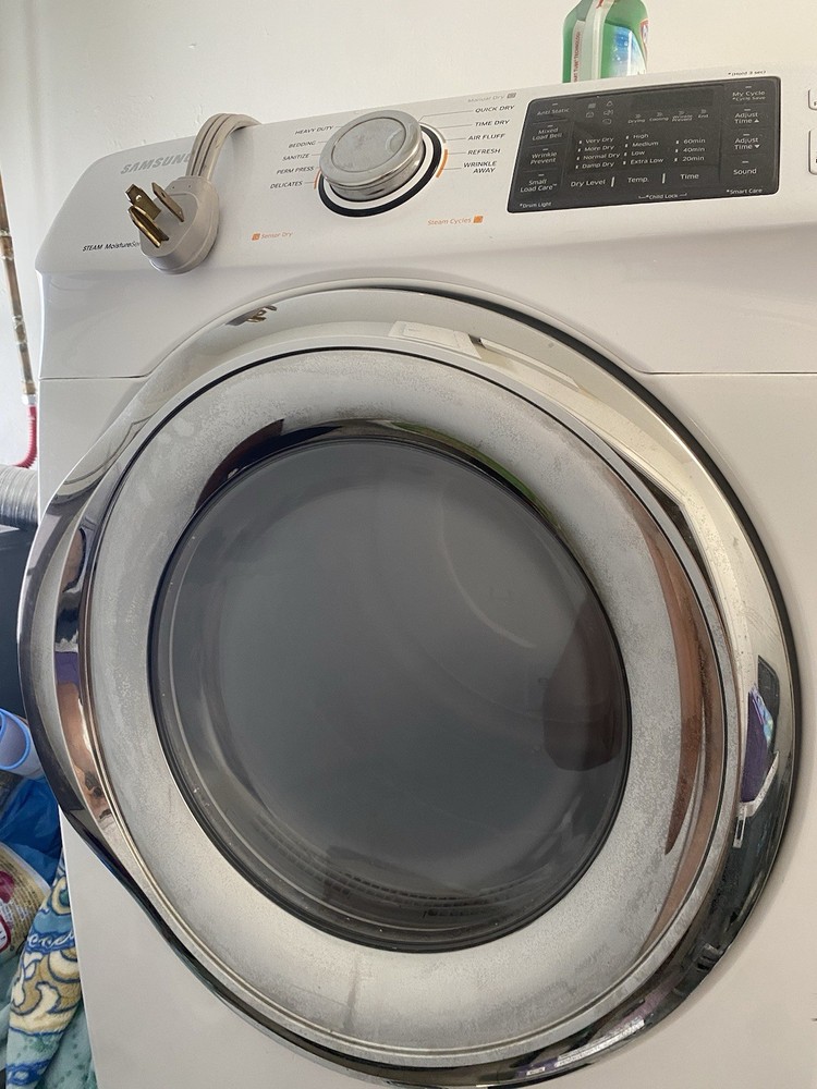 LG Front-Load Stackable Washer and Dryer Set White Model