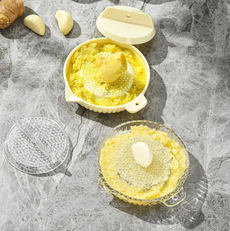 1 pc Portable Garlic Ginger Grater Kitchen Grinder with Lid