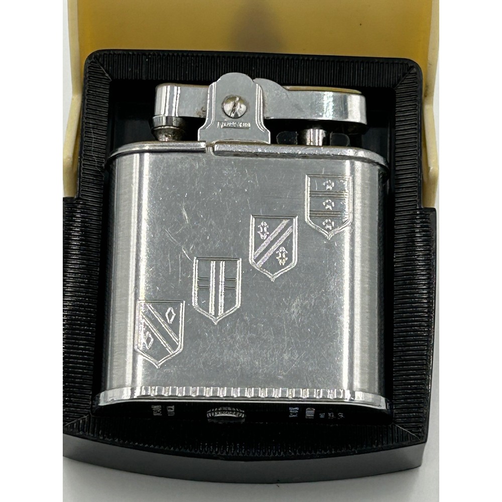 Vintage Ronson Standard Silver Tone Lighter Engraved Heraldic Crest with Case