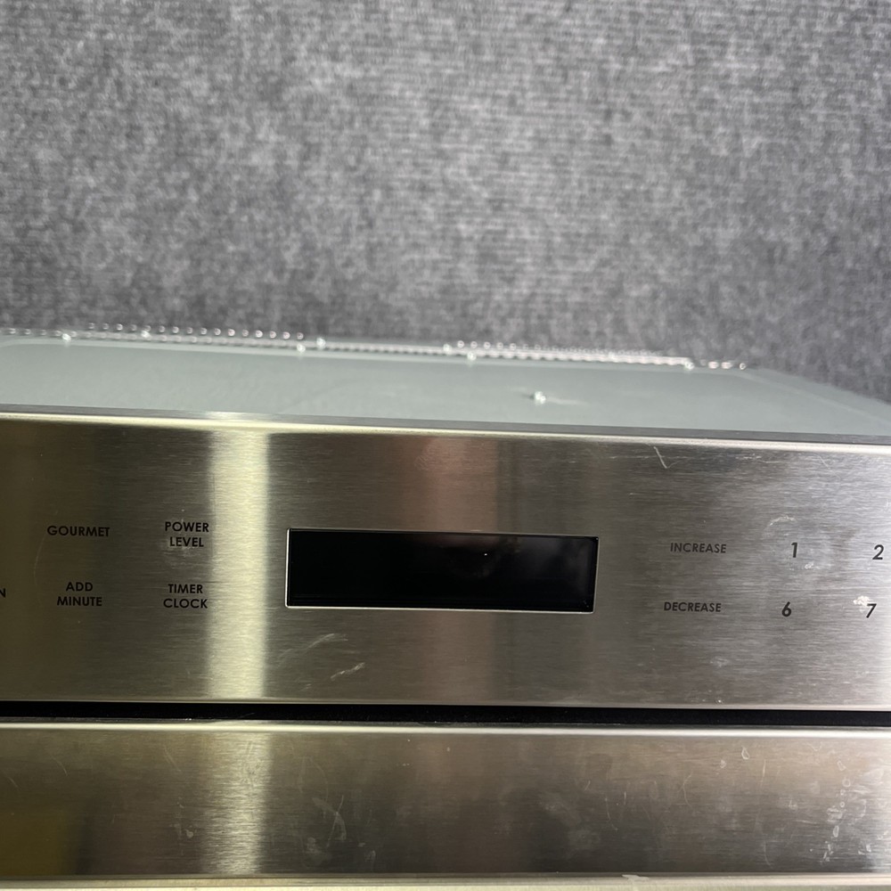 Wolf 30” E Series Professional Drop Down Door Microwave Oven Model MDD30TE/S/TH