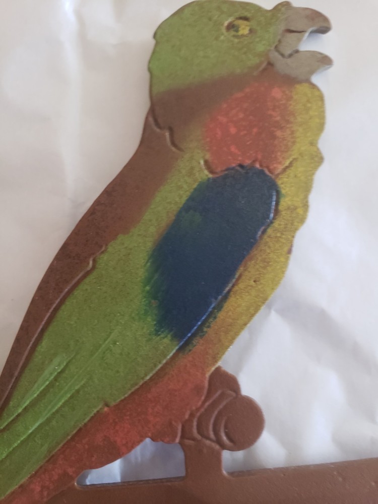 RARE SOLID CAST IRON FOUNDRY MARKED JUDD #928 PARROT ART DECO HANGING HOOK MINT!