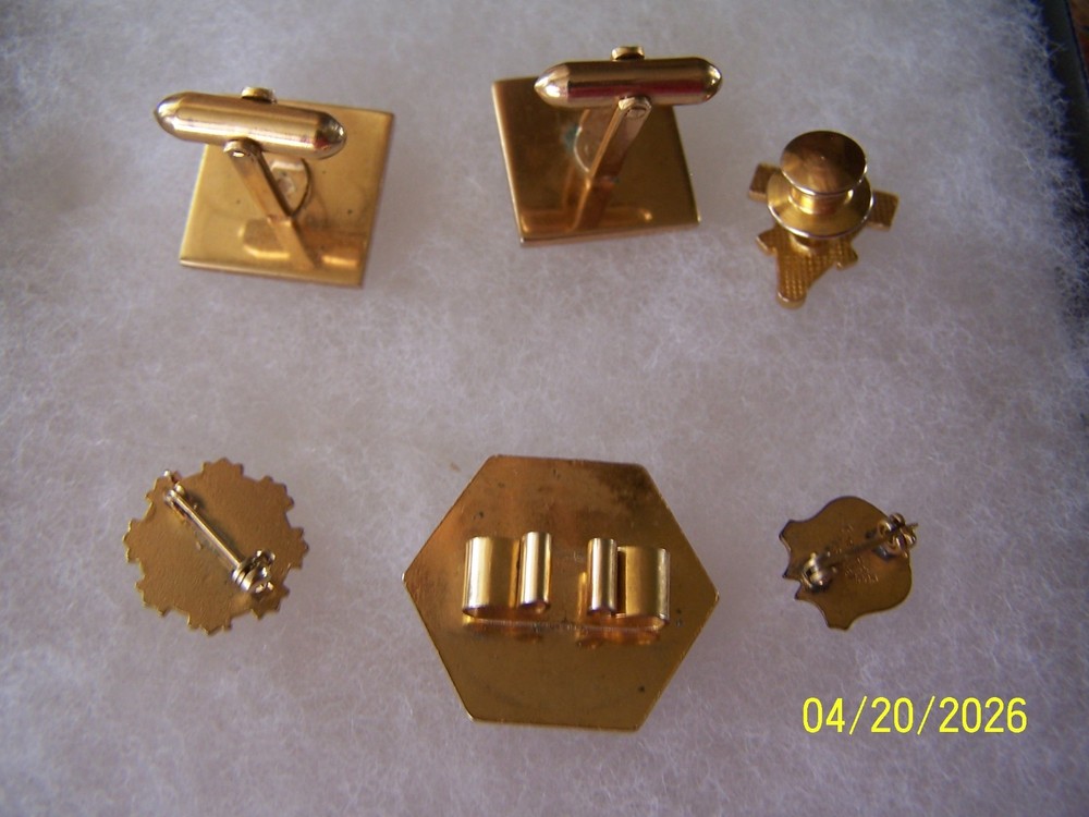 Vintage Masonic Pinbacks & Cufflink = Bolo Slide