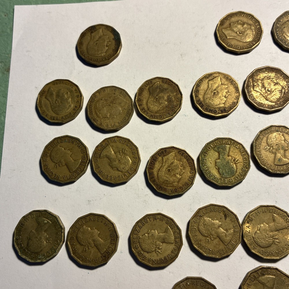 3d Pre Decimal Coins Bundle X 30. 1930’s Thru 60’s. Circulated.