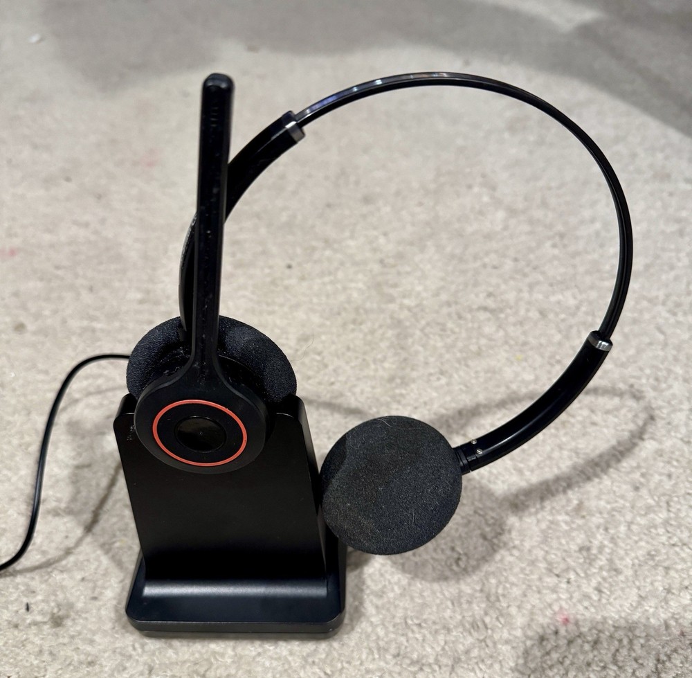 Wireless Headset and charging stand