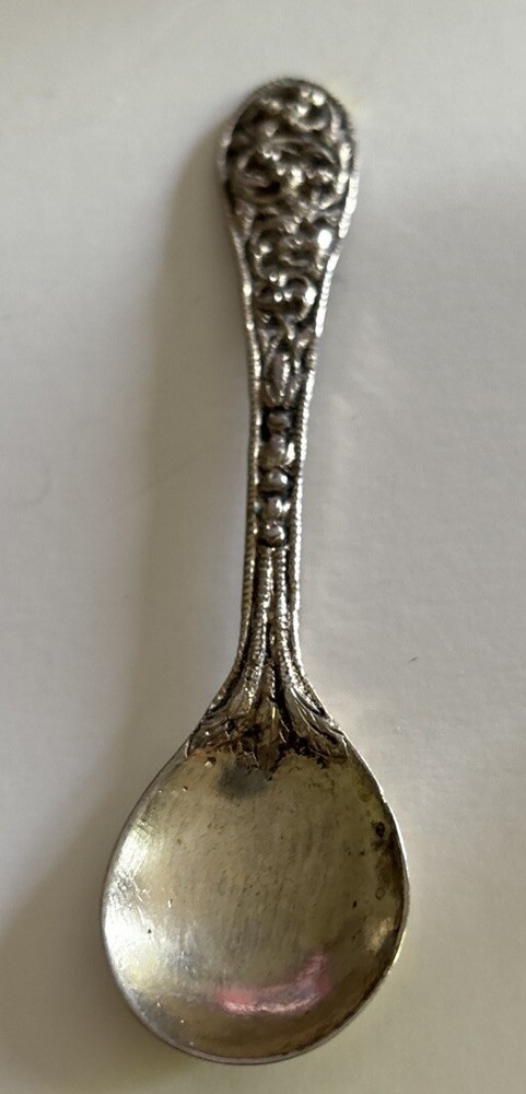 Antique Silver Open Work Scroll Floral Master Salt Spoon Continental 4.25”