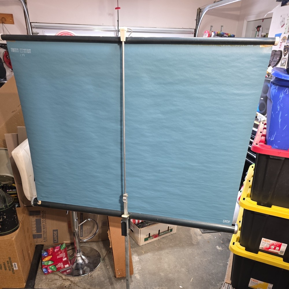 Vintage Da-Lite Comet Approx 40x48" Projection Screen EUC
