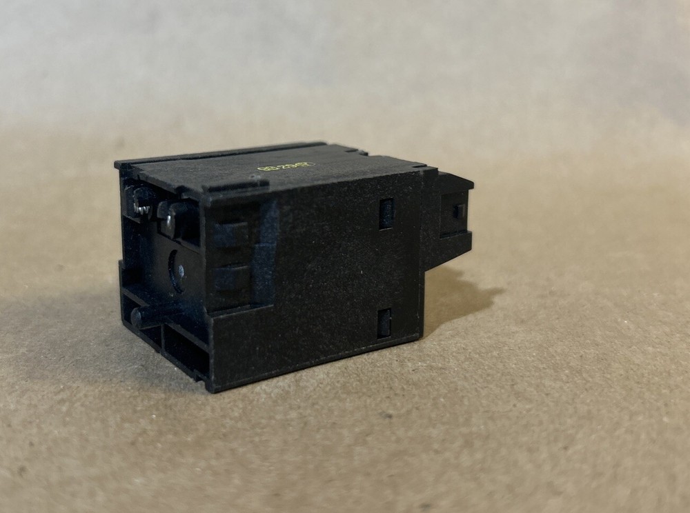Fuji Electric AHX511-H Transformer Switch