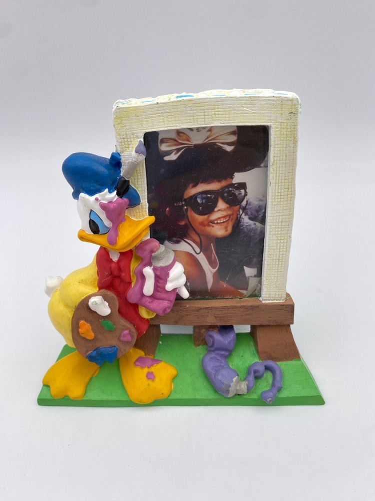 Enesco- Donald Artist Photo Frame (564680)