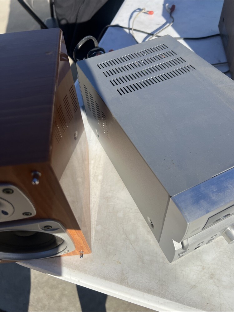 Teac MC-D90/ LS-MC-90 TEAC speakers