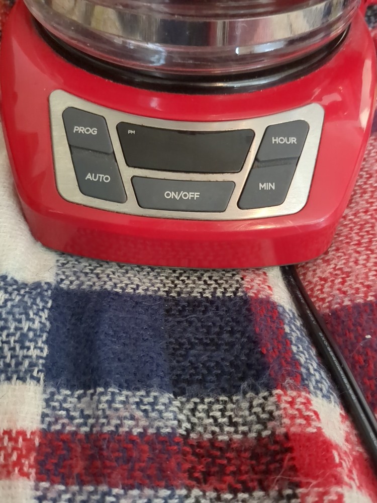 Black & Decker RED 12 Cup Programmable Coffee Maker