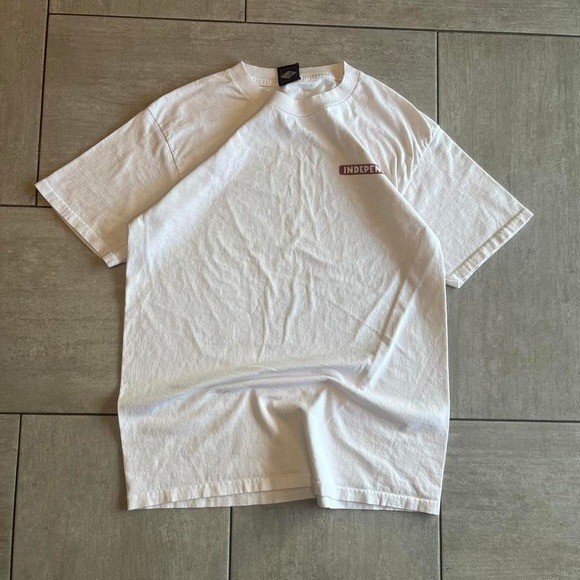 White Independent Skateboarding T-shirt
