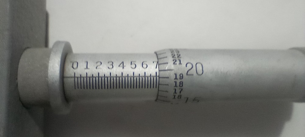 Nice Working PRD C-1110 Variable Attenuator 1.9 - 40 GHz 10 Watt max.