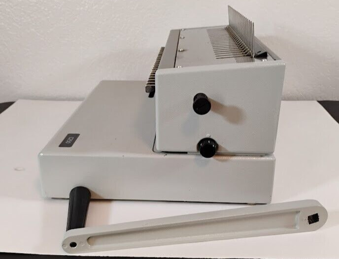GBC CombBind C250 Binding Machine Model 7400016 Book Binding Press Bindings Incl