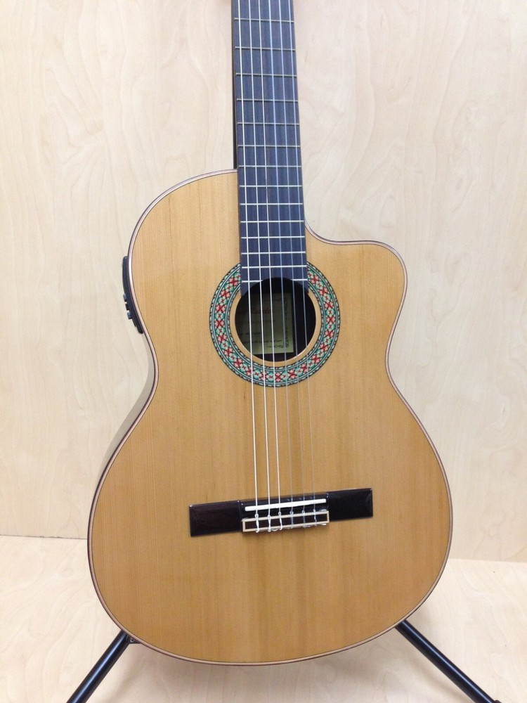 Miguel Rosales HS20CEQN Solid Cedar Top Classical Guitar with EQ + Accessories