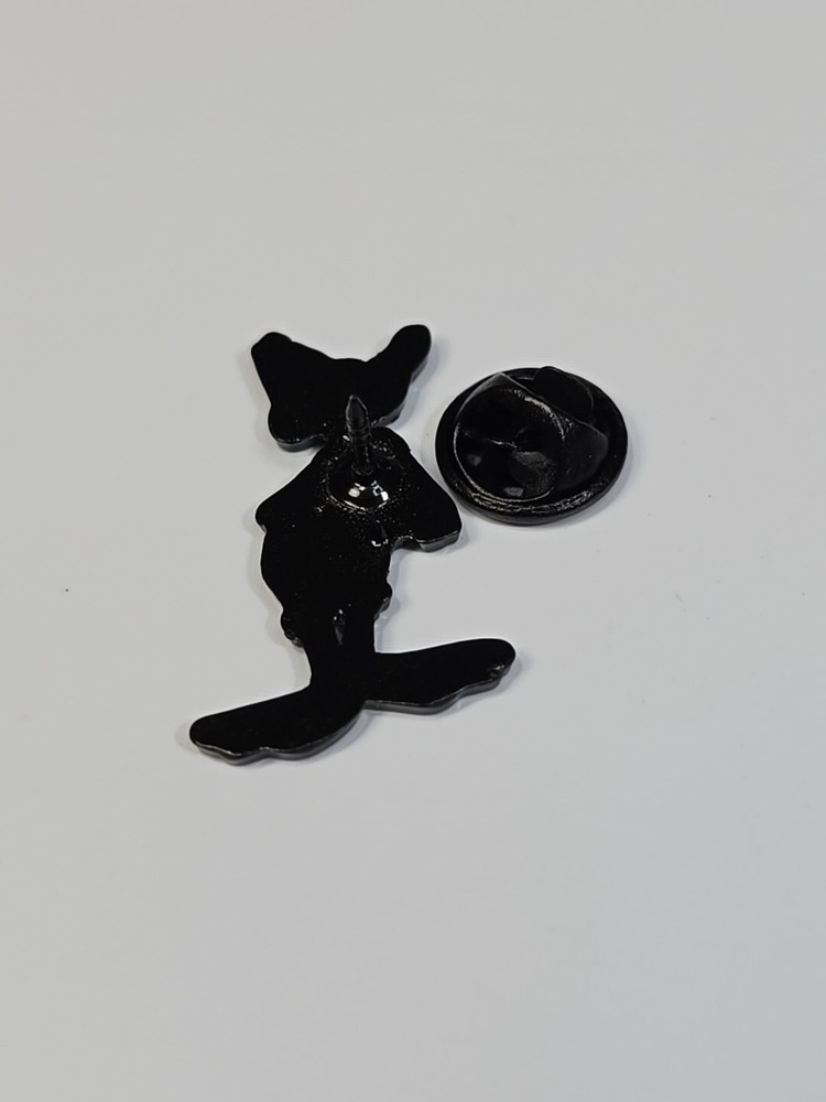 Daffy Duck Lapel Pin Cartoon Character #3