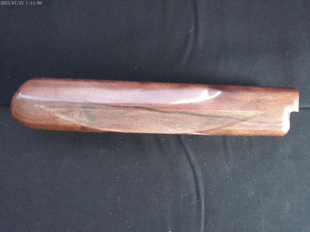 Miroku 3800 shotgun forend