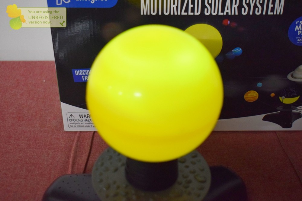Educational Insights Motorized Solar System