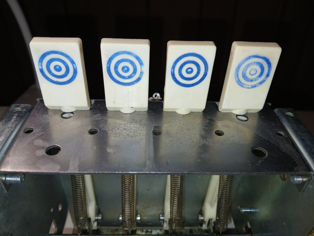Bally Pinball 4 Drop Target Bank Assembly