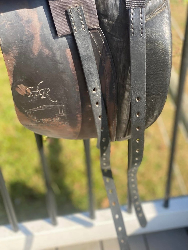 18” MW Albion Dressage Saddle