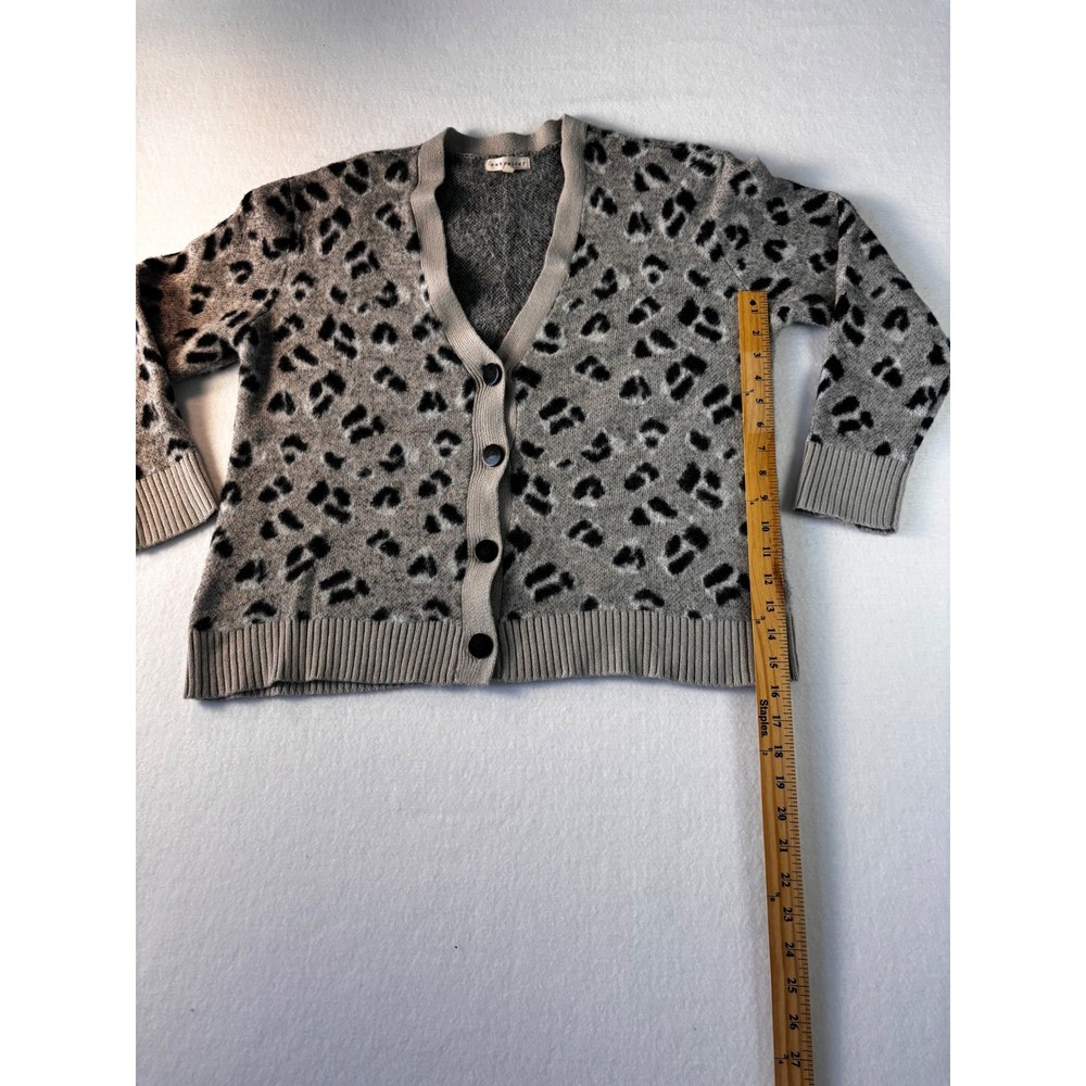 Everyly Grey Leopard Print V-Neck Button Front Cardigan Sweater Womens Medium