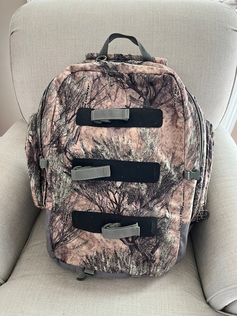 Cabalas Open County Seclusion 3D Backpack