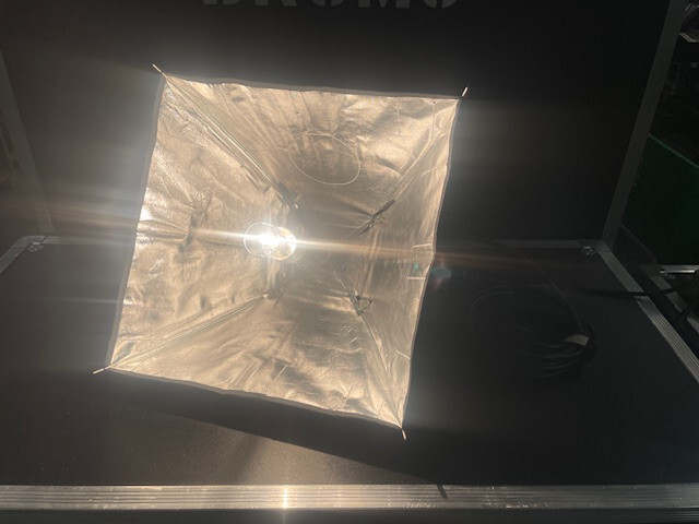 Lowel Rifa Lite LC 44 Constant Diffused 16x16'' Softbox Studio Light no diffuser