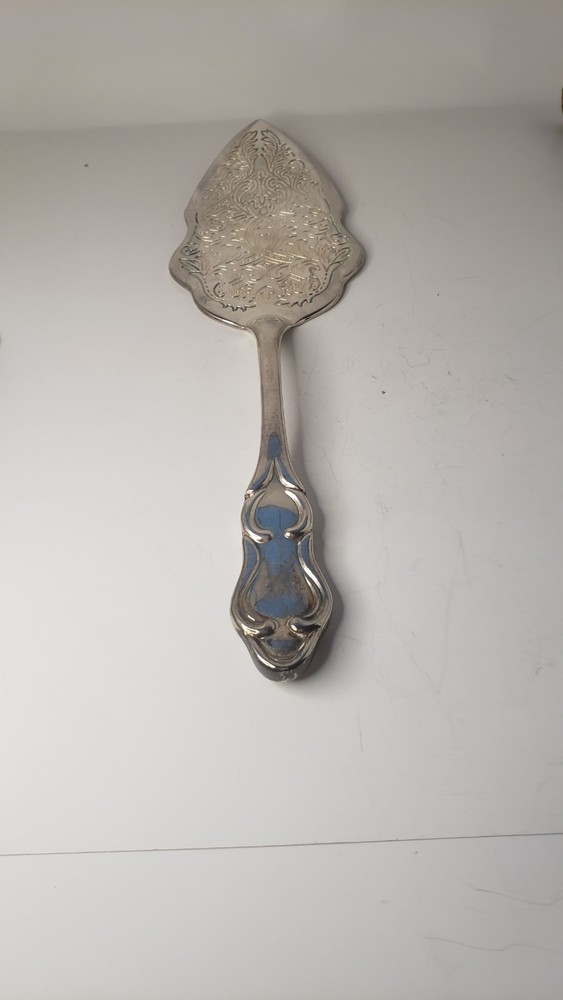 Royal Limited Silver Plated Cake & Lasagna Server w/Original Box