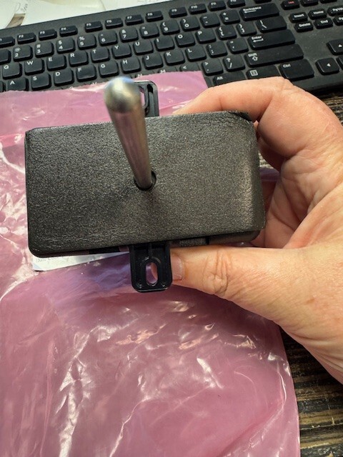 Schneider Electric duct temp sensor PB 1.8k ohm thermistor ETD 100-4-PB