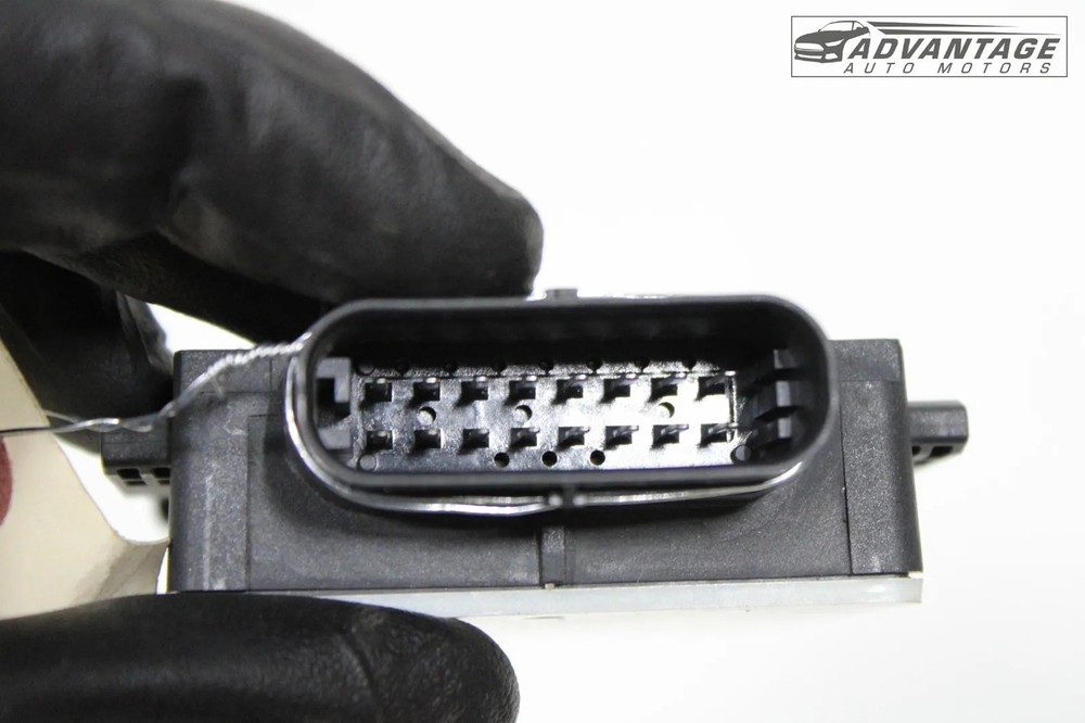 2016-2019 BMW 750I XDRIVE FRONT RIGHT SIDE BLIND SPOT RADAR SENSOR MODULE OEM