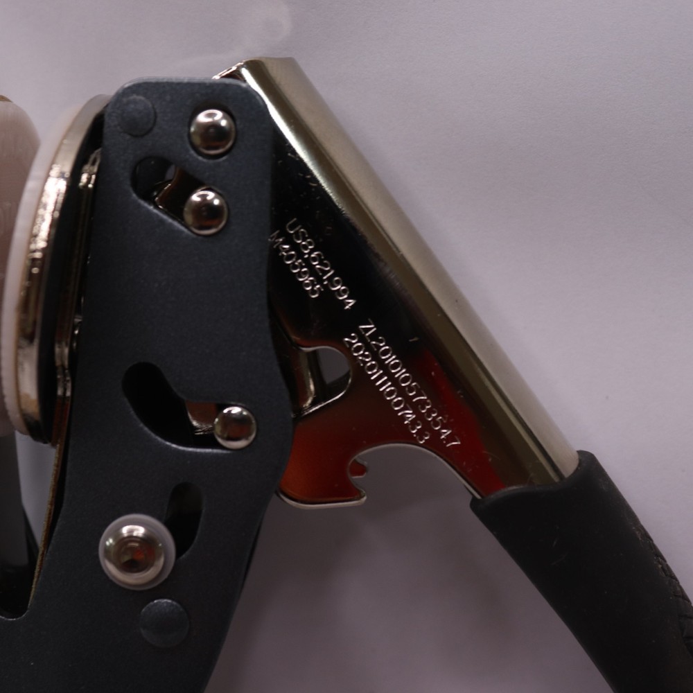 Shiny Model Em Pocket Seal M405965
