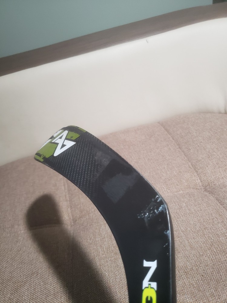 TRUE A6.0 two piece stick , replaceable blade
