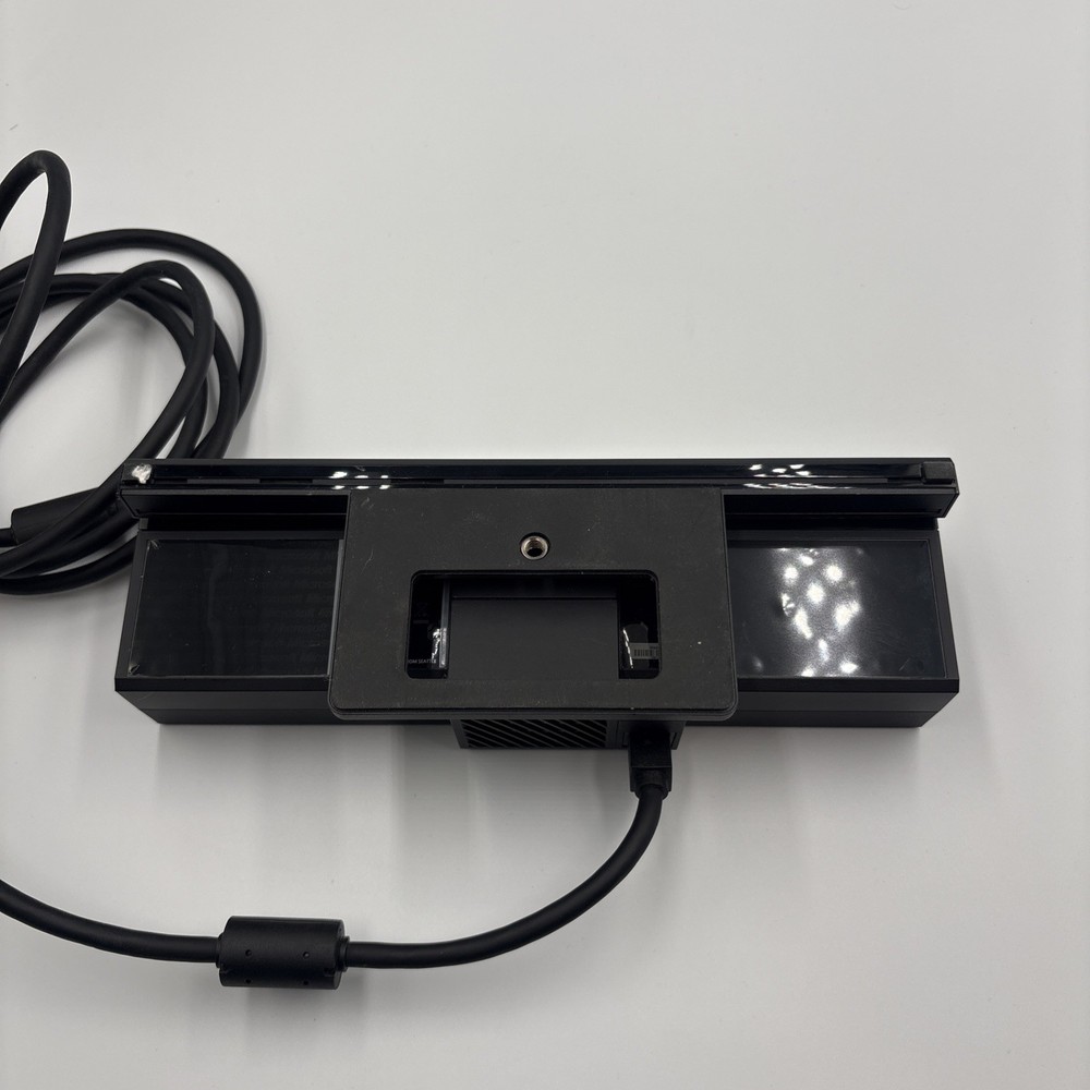 Microsoft Xbox One Kinect Wired Motion Sensor Black Model 1520 OEM