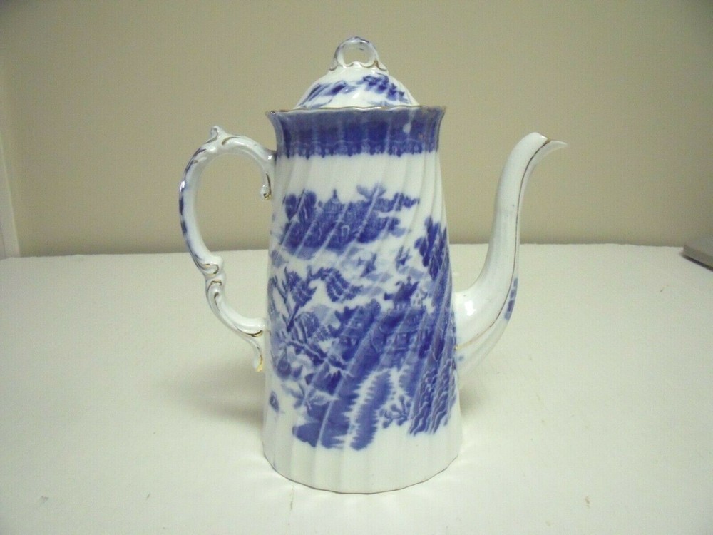 Early English Blue Willow Pattern Swirl Coffeepot