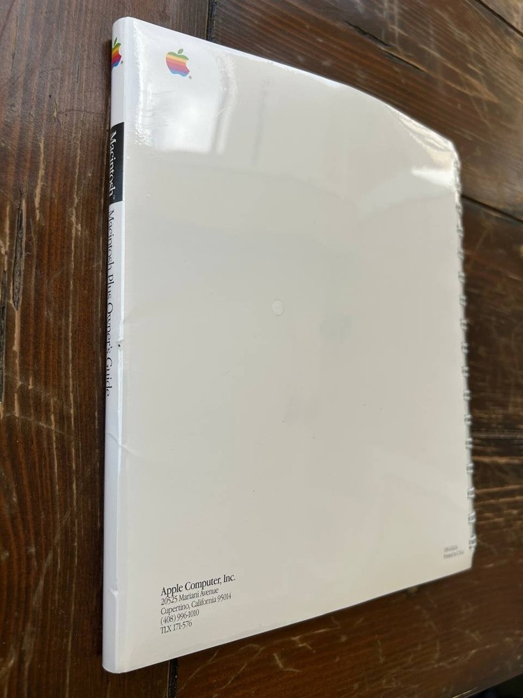 Apple Macintosh Plus Owner's Guide User Manual 030-1242-A. Sealed. #2