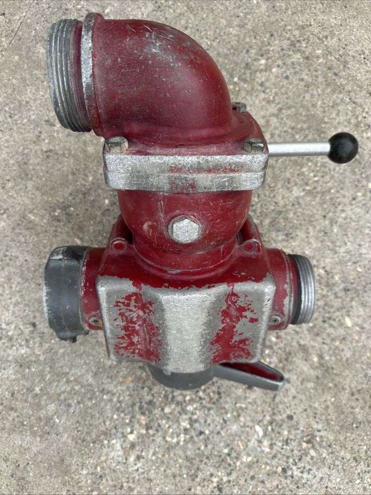 Akron Brass Style 625-A. 4-Way Hydrant Connection