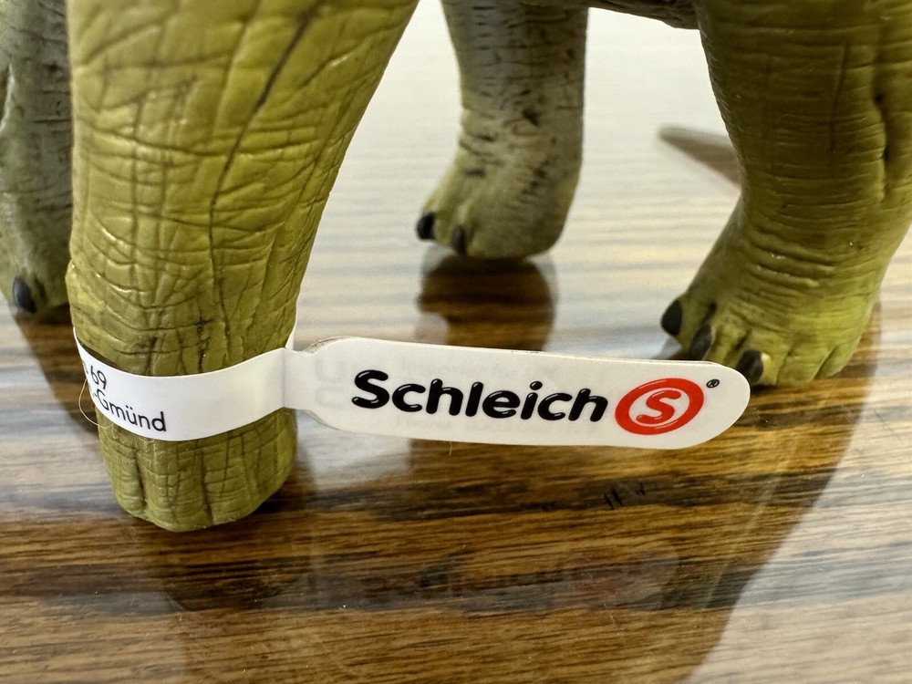 Schleich Dinosaur’s Brachiosaurus