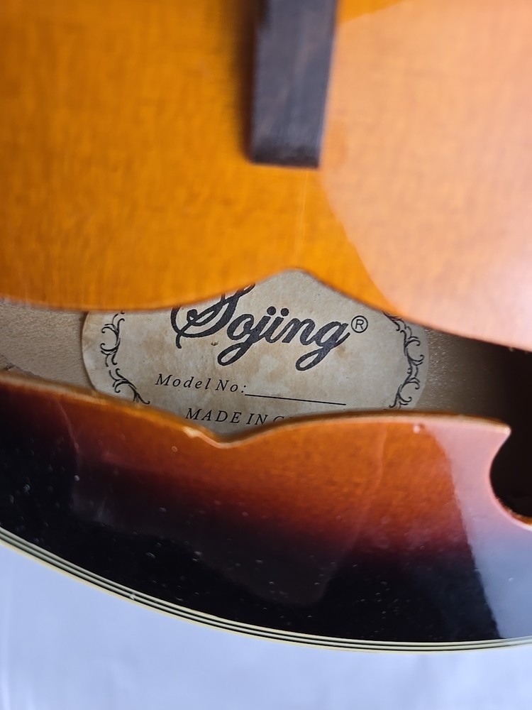 Sojing Standard A Mandolin Redburst Color